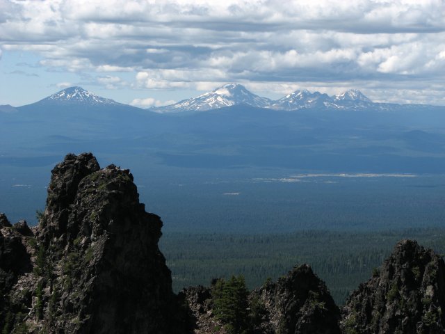 Mt Bachlor and the Sisters